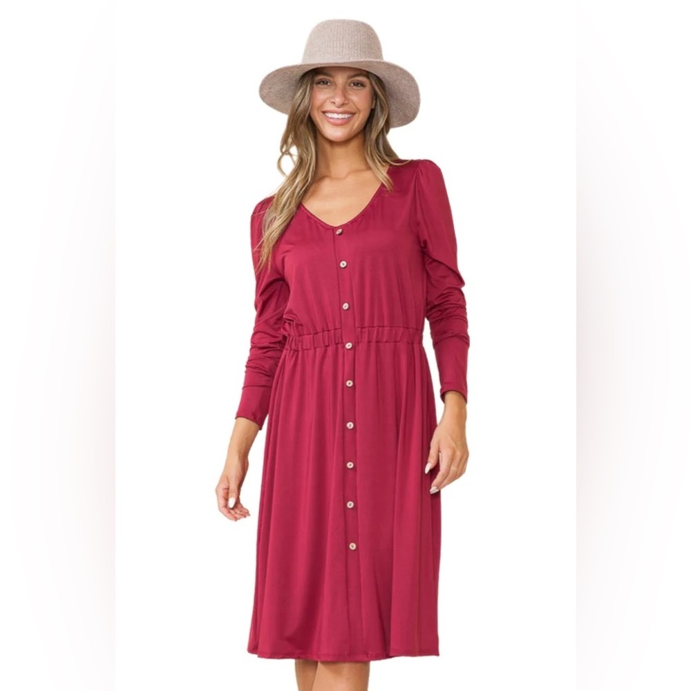 🔥NWT Red Buttoned Boutique Dress